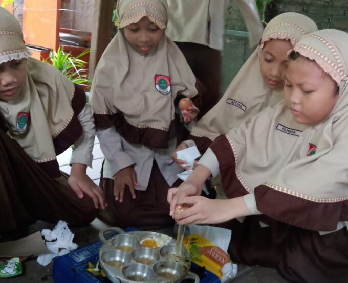 Belajar Memasak Bersama Koki Cilik